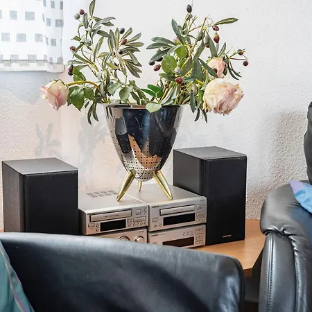 Hs13og Mit Mueritzblick Reihe1 公寓